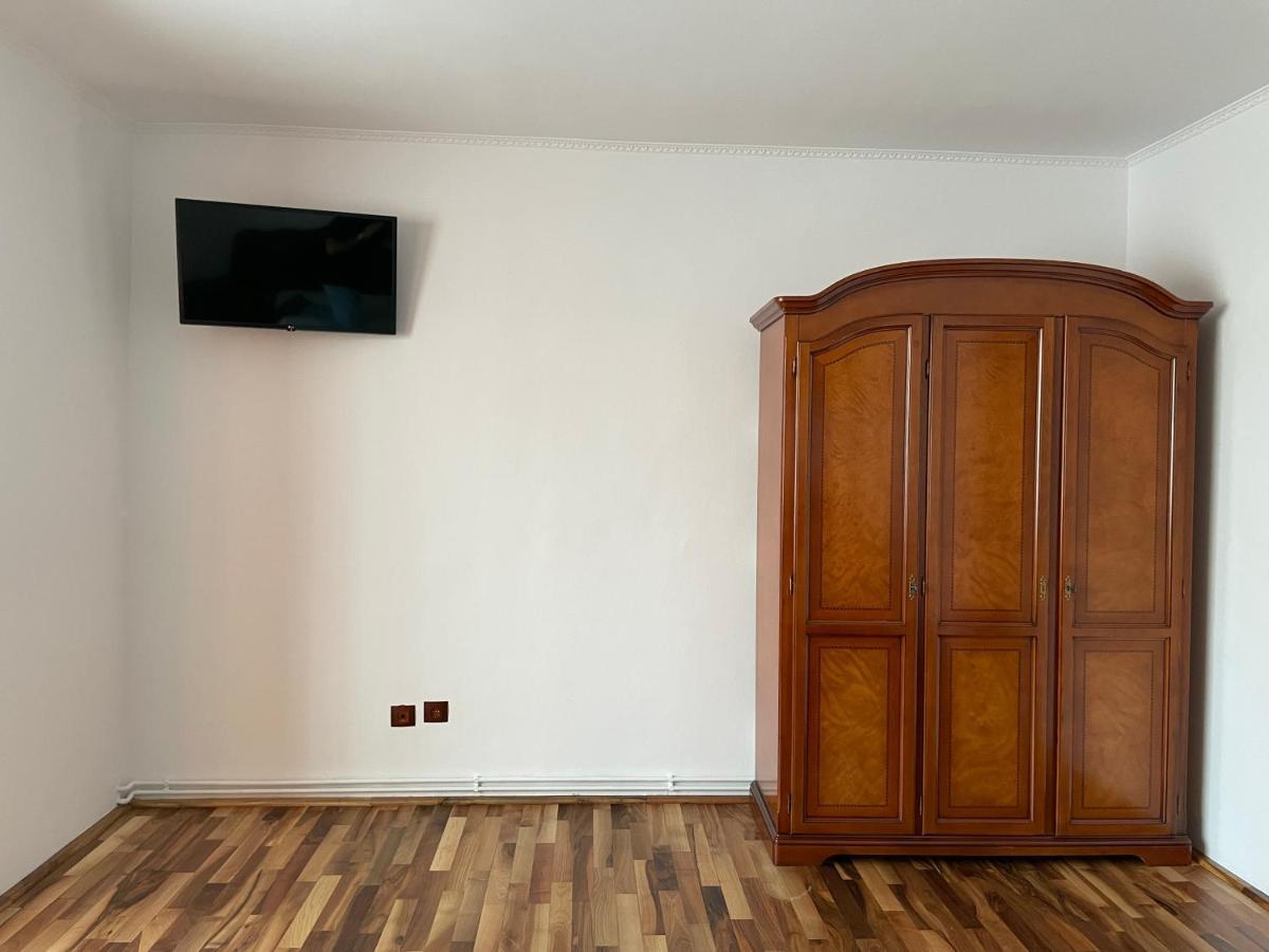 M & I Apartment 3 Targu Mures Ngoại thất bức ảnh
